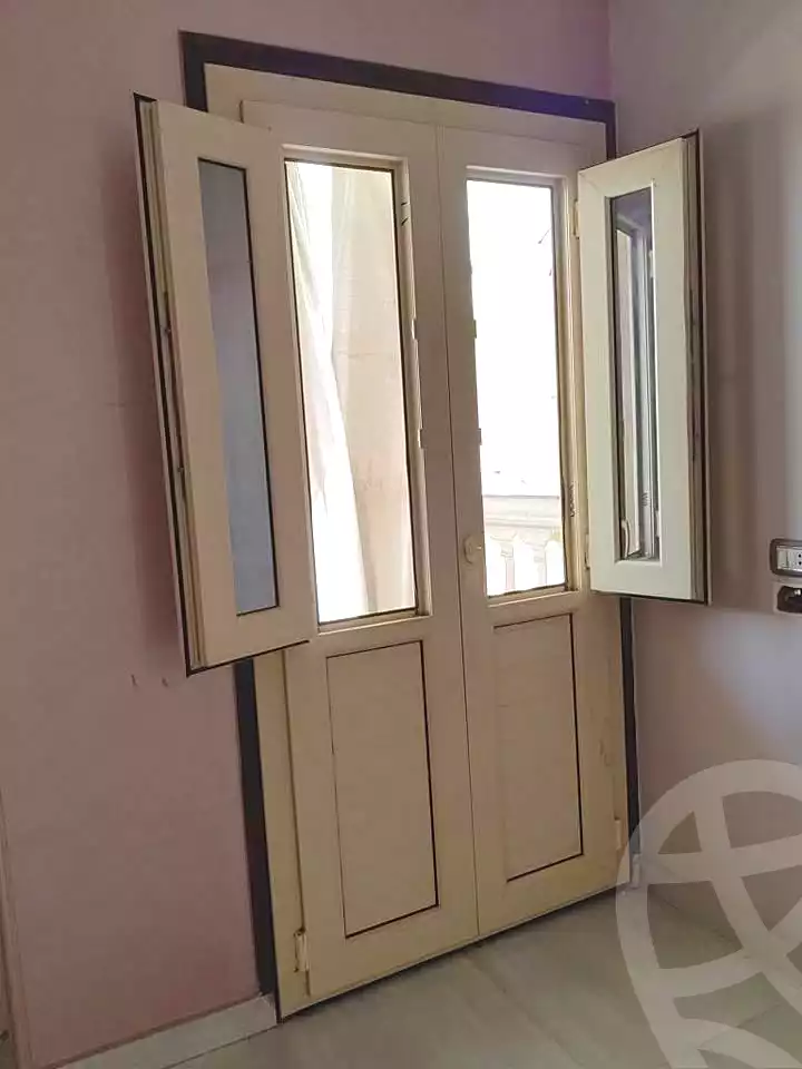https://aqarmap.com.eg/en/listing/6992569-for-sale-cairo-ain-shams-ahmed-esmat-st