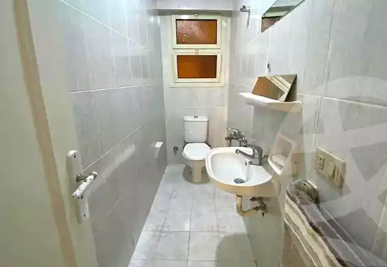 https://aqarmap.com.eg/ar/listing/6992620-for-rent-alexandria-al-agamy-lbytsh-street-8