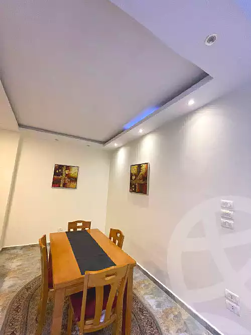 https://aqarmap.com.eg/ar/listing/6974861-for-rent-cairo-new-cairo-south-investors-mohammed-nagib-axis-st
