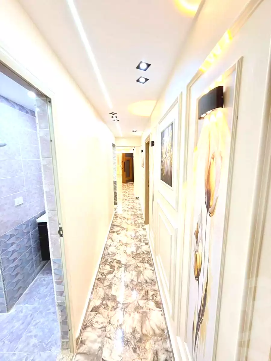 https://aqarmap.com.eg/en/listing/6993129-for-sale-alexandria-miami-shr-jml-bd-lnsr