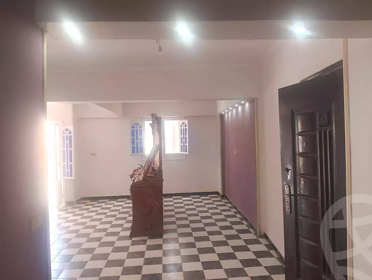 https://aqarmap.com.eg/ar/listing/6993166-for-sale-alexandria-al-agamy-shataa-el-nakheel-el-shamy-st