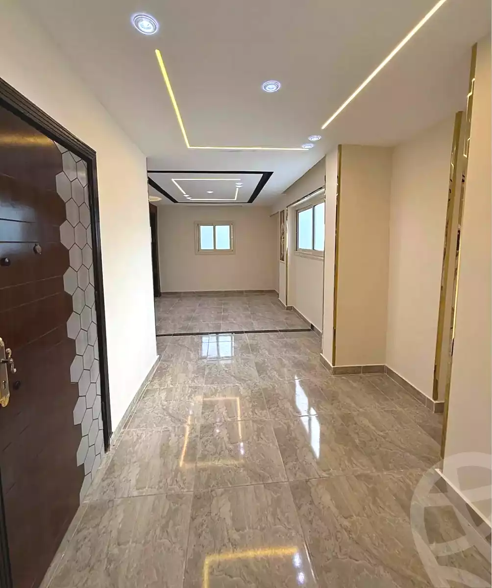 https://aqarmap.com.eg/ar/listing/6993408-for-sale-alexandria-sydy-bshr-sydy-bshr-bhry-khalil-hamada-st