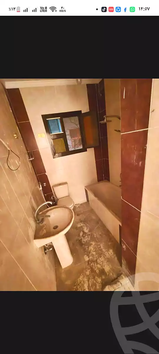 https://aqarmap.com.eg/ar/listing/6993504-for-rent-alexandria-al-agamy-bw-ywsf