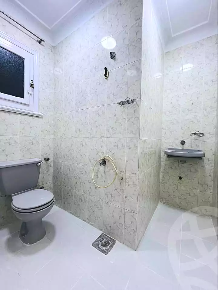 https://aqarmap.com.eg/en/listing/6993663-for-sale-alexandria-al-agamy-shataa-el-nakheel
