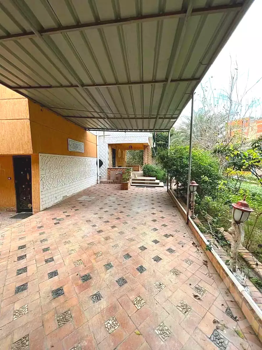 https://aqarmap.com.eg/en/listing/6993757-for-sale-alexandria-al-agamy-lbytsh-el-hanafeya-st