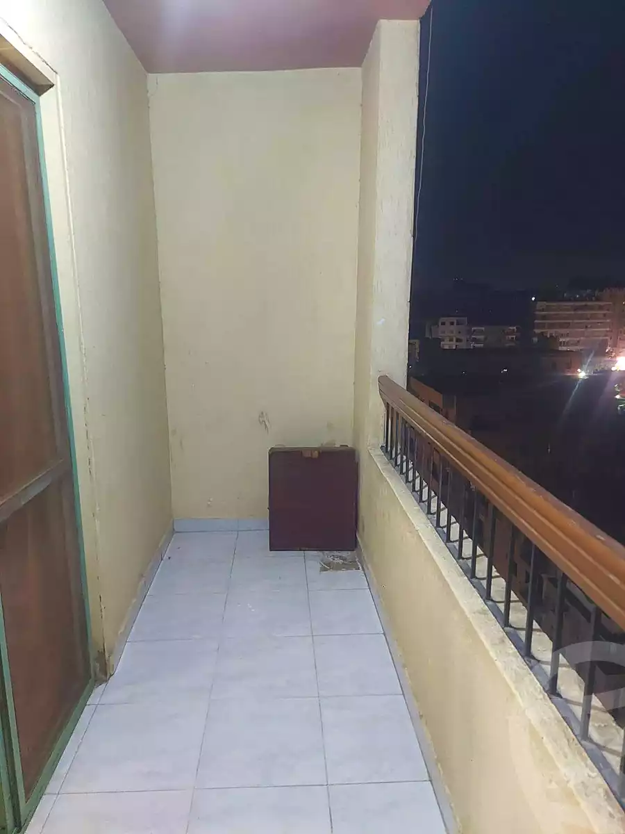 https://aqarmap.com.eg/ar/listing/6993778-for-sale-cairo-helwan-ahmed-enci-st