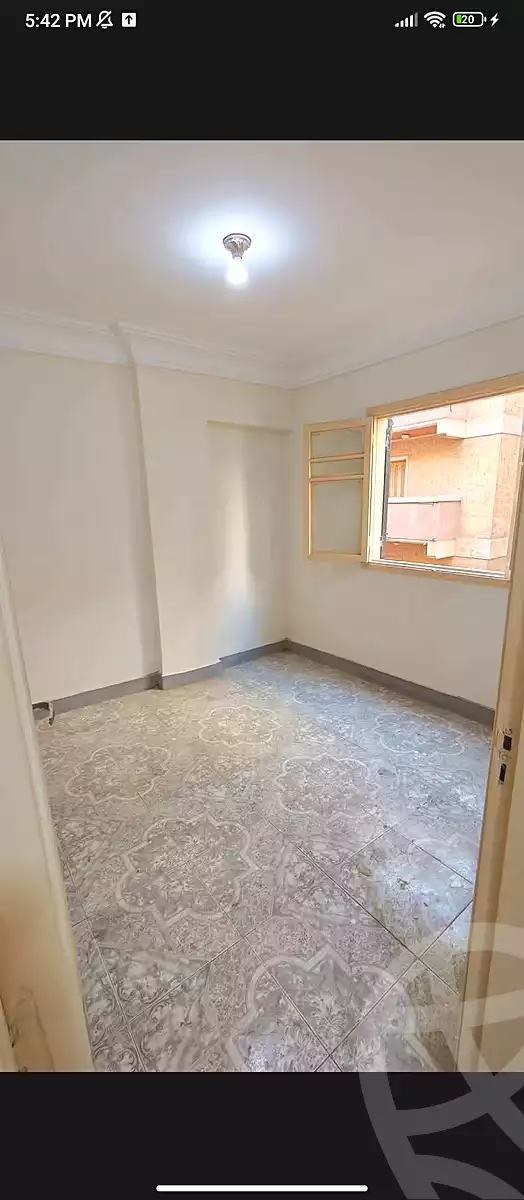https://aqarmap.com.eg/en/listing/6993845-for-sale-alexandria-al-agamy-el-hanouvel-abo-bakr-el-sedeek-st