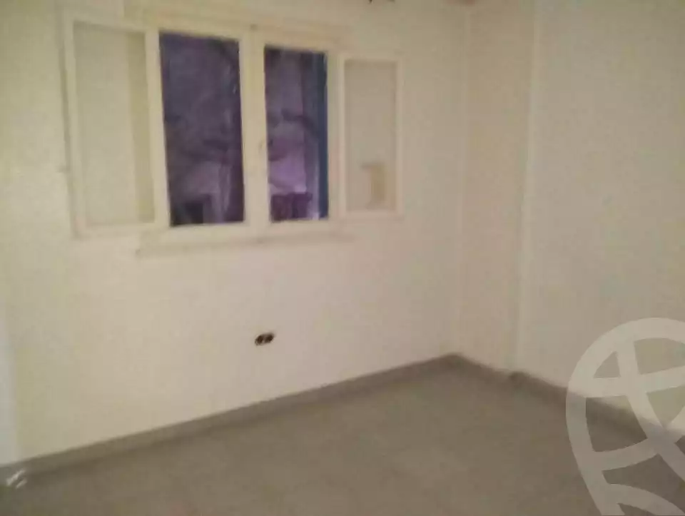 https://aqarmap.com.eg/ar/listing/6993994-for-rent-alexandria-al-agamy-el-kilo-21