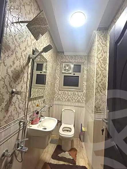 https://aqarmap.com.eg/en/listing/6994134-for-sale-cairo-helwan-helwan-el-sharkeya-heidar-st