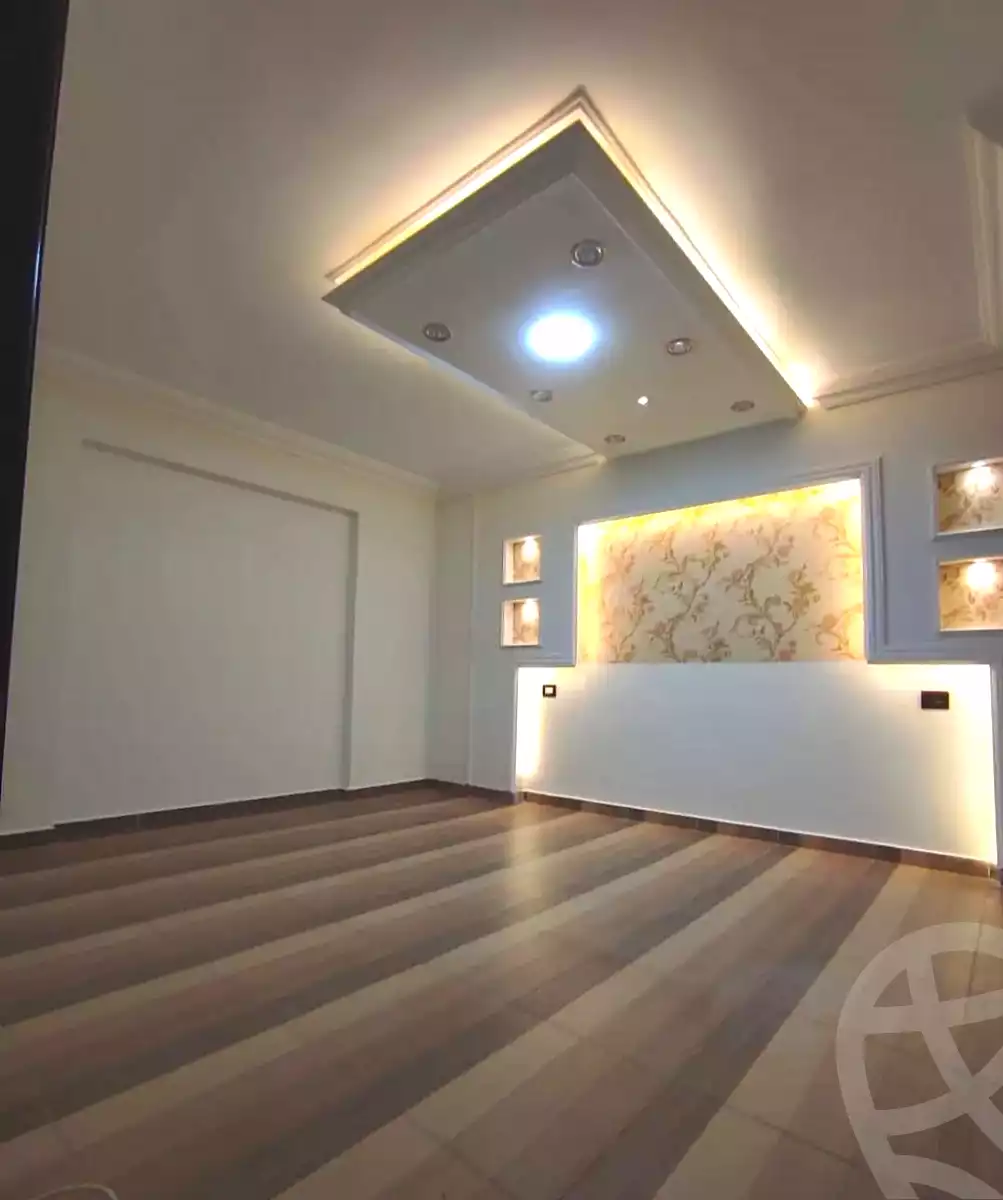 https://aqarmap.com.eg/ar/listing/6994590-for-sale-alexandria-miami-amin-khirat-al-ghandour-st