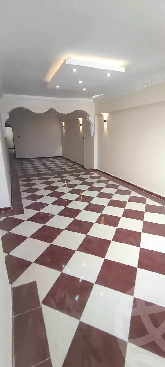 https://aqarmap.com.eg/en/listing/6994628-for-sale-alexandria-lsywf-el-falki