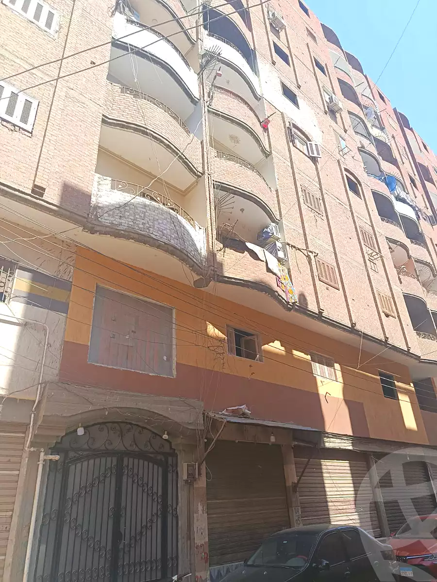https://aqarmap.com.eg/en/listing/6994695-for-sale-monufia-shibin-el-kom-shebeen-el-kom-city-paris-st