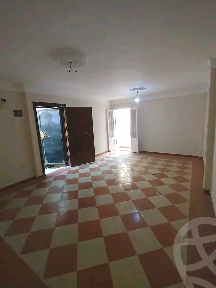 https://aqarmap.com.eg/en/listing/6994730-for-sale-alexandria-lsywf-el-falki