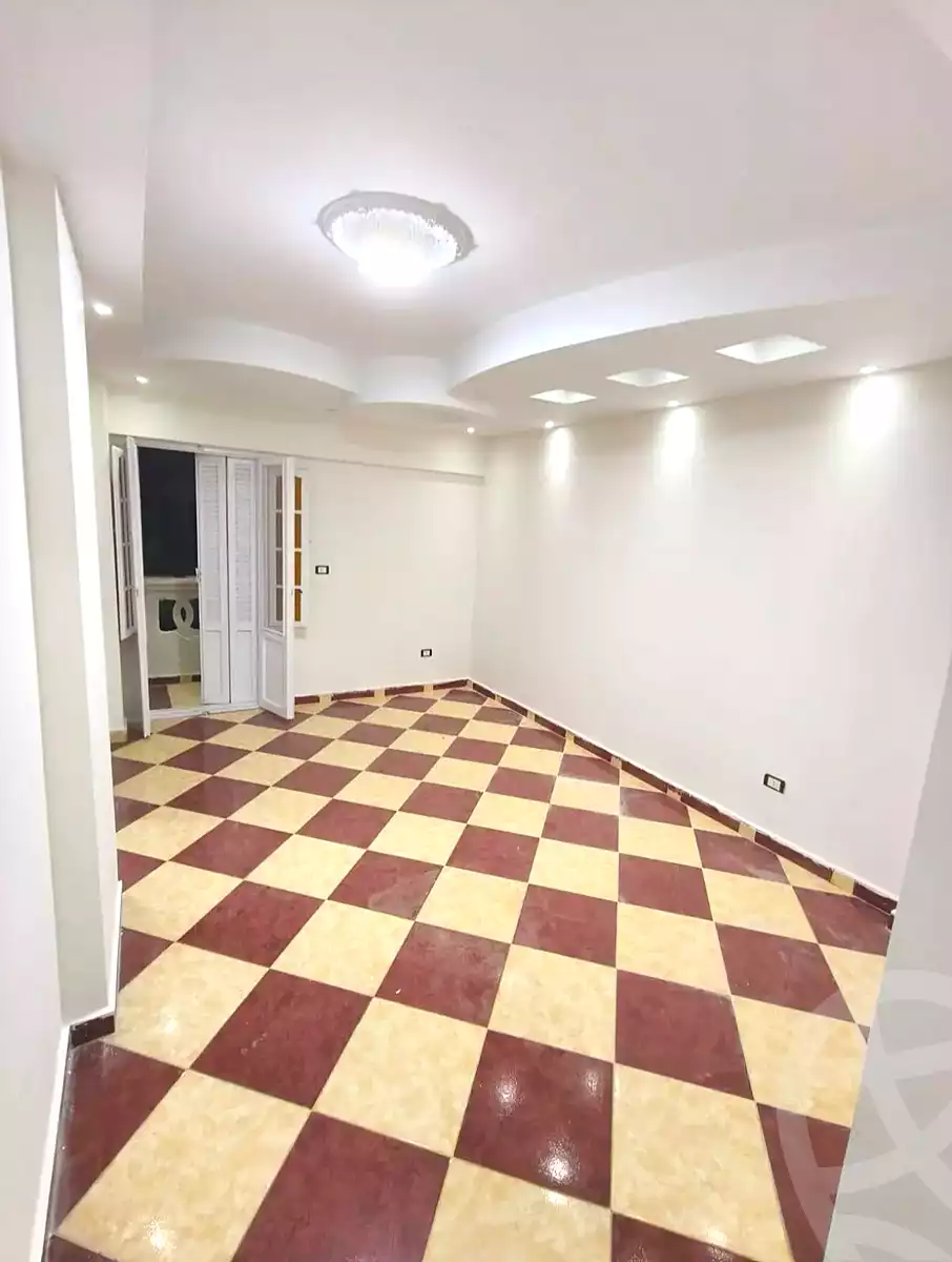 https://aqarmap.com.eg/en/listing/6995003-for-sale-alexandria-lsywf-el-falki
