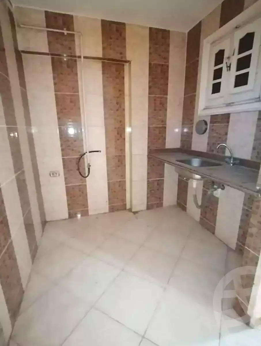 https://aqarmap.com.eg/ar/listing/6995020-for-rent-alexandria-el-asafra-l-sfr-bhry