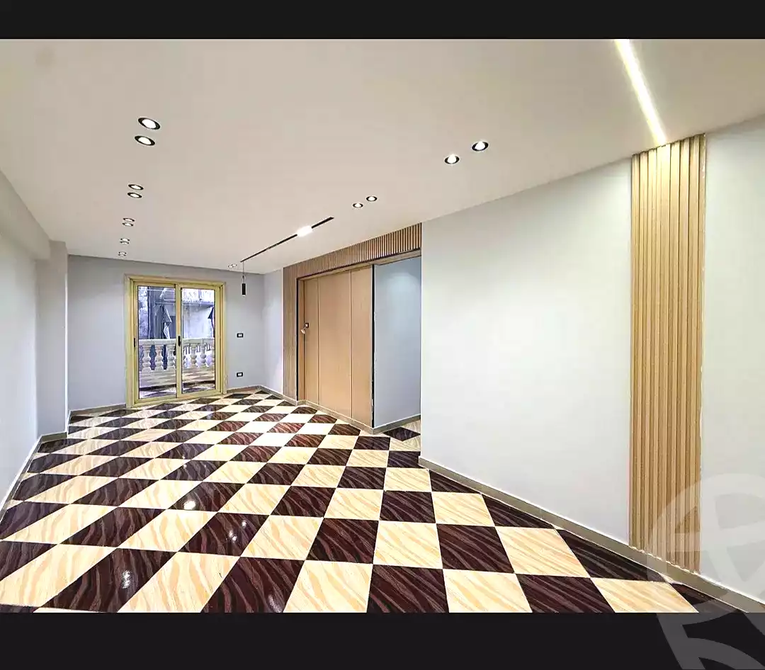 https://aqarmap.com.eg/ar/listing/6995069-for-sale-alexandria-sydy-bshr-sydy-bshr-bhry-shr-khld-bn-lwlyd