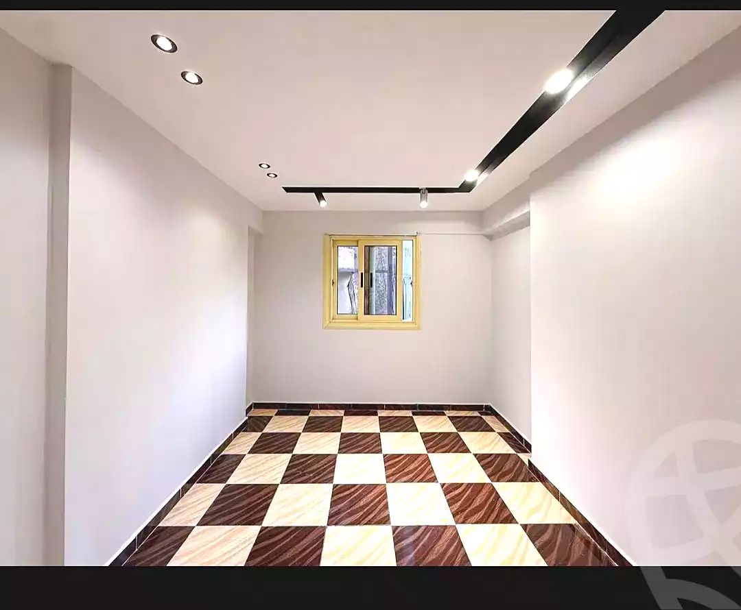 https://aqarmap.com.eg/ar/listing/6995069-for-sale-alexandria-sydy-bshr-sydy-bshr-bhry-shr-khld-bn-lwlyd