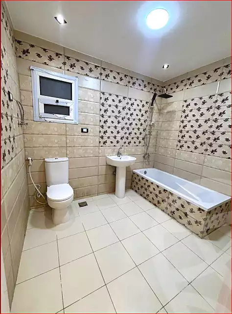 https://aqarmap.com.eg/ar/listing/6995296-for-sale-alexandria-sydy-bshr-sydy-bshr-bhry-khalil-hamada-st