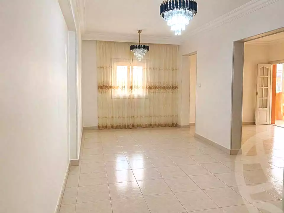 https://aqarmap.com.eg/ar/listing/6995350-for-sale-alexandria-sydy-bshr-sydy-bshr-bhry-gamal-abd-el-nasir-st