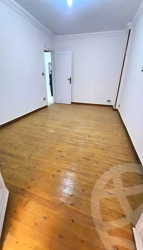 https://aqarmap.com.eg/ar/listing/6995448-for-rent-alexandria-el-mandara-shr-jml-bd-lnsr