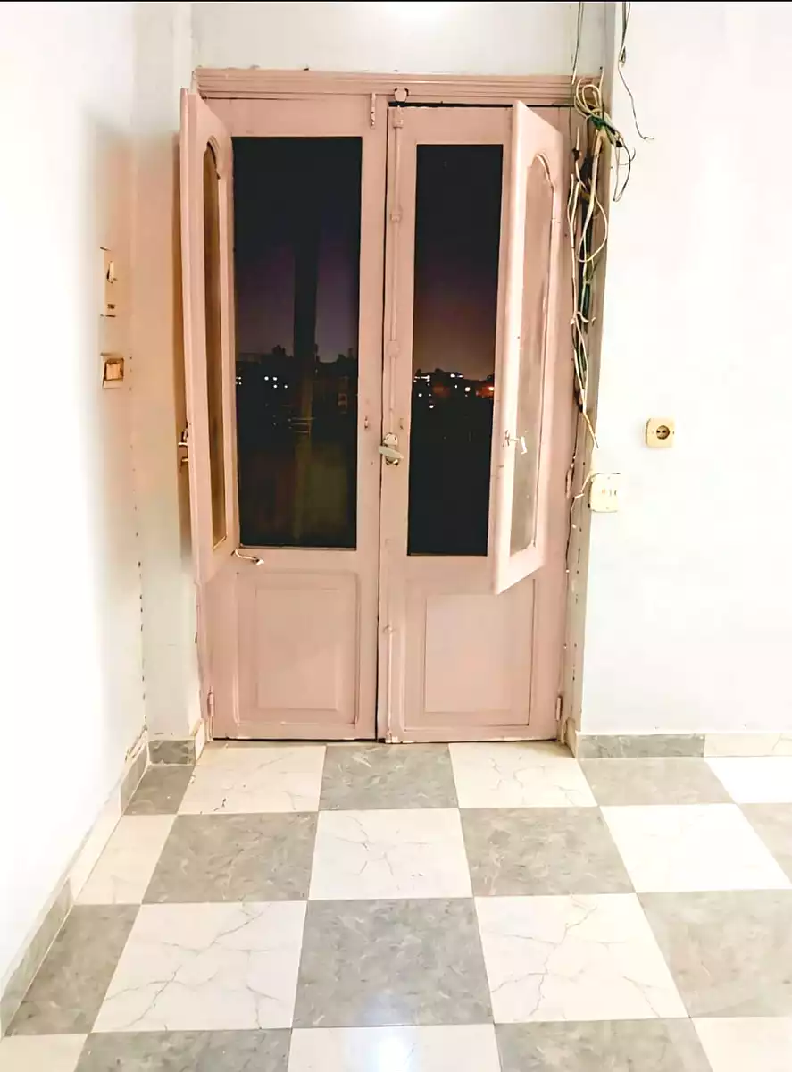 https://aqarmap.com.eg/ar/listing/6995459-for-sale-cairo-el-haram-bolak-el-dakror-nahia-st