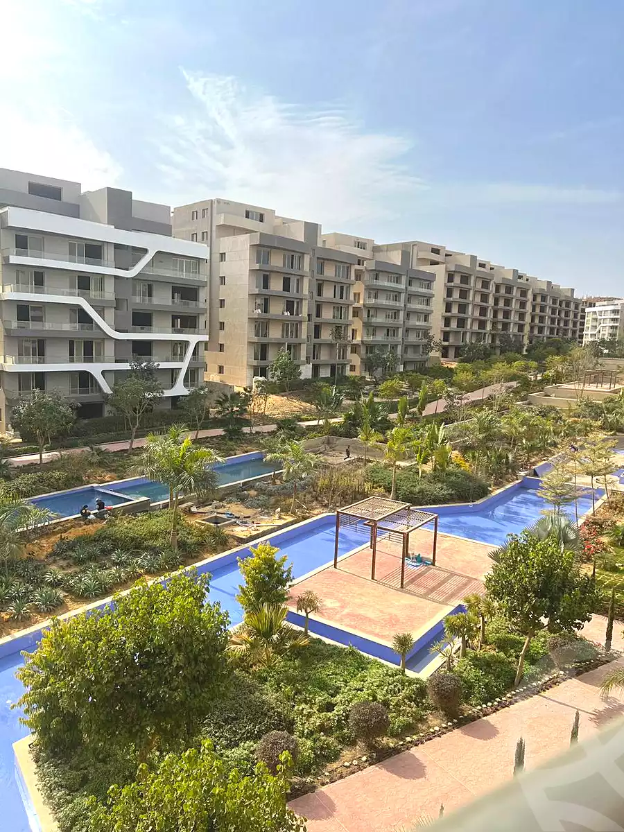 https://aqarmap.com.eg/ar/listing/6995428-for-sale-cairo-new-cairo-lmstqbl-syty-compounds-zyzyny-lmstqbl-rdk-llttwyr