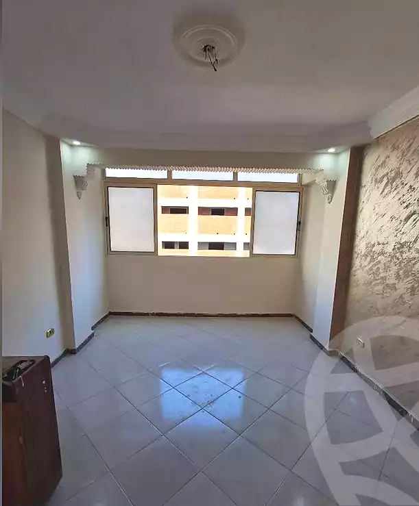 https://aqarmap.com.eg/ar/listing/6995486-for-sale-alexandria-lsywf-el-falki