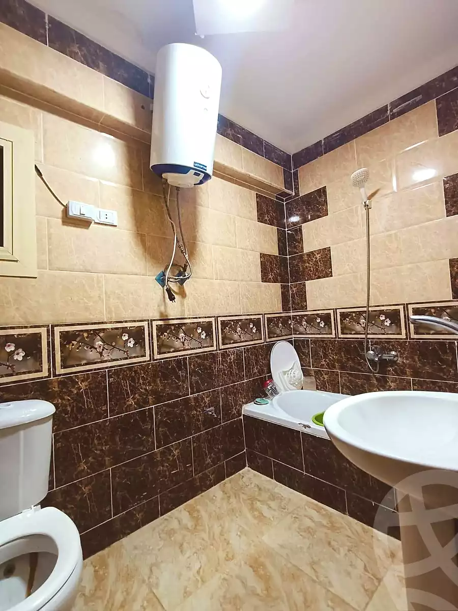 https://aqarmap.com.eg/ar/listing/6995532-for-sale-alexandria-al-agamy-lbytsh-bianchiii