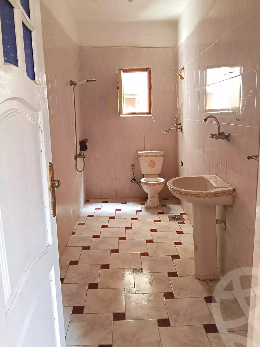 https://aqarmap.com.eg/ar/listing/6995773-for-sale-alexandria-al-agamy-lbytsh