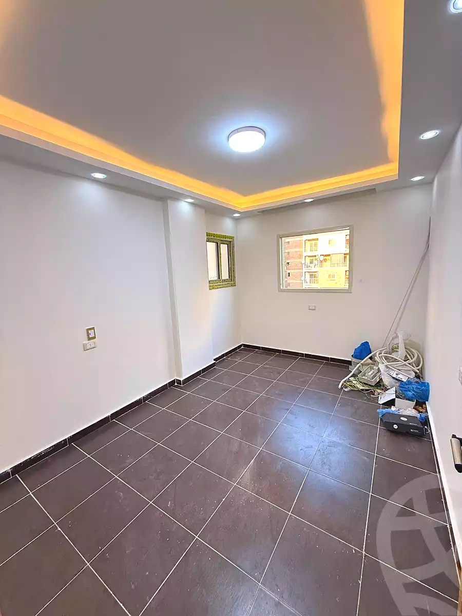 https://aqarmap.com.eg/ar/listing/6995894-for-rent-alexandria-sydy-bshr-sydy-bshr-bhry-shr-mhmd-njyb