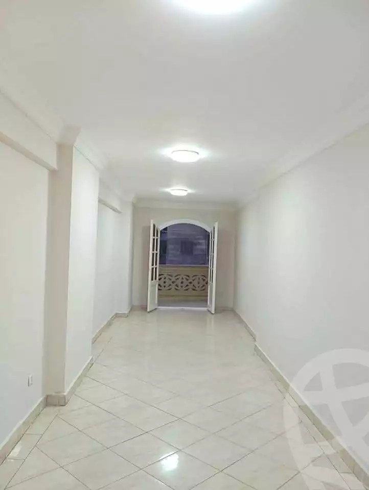 https://aqarmap.com.eg/ar/listing/6995904-for-rent-alexandria-sydy-bshr-sydy-bshr-bhry-shr-khld-bn-lwlyd