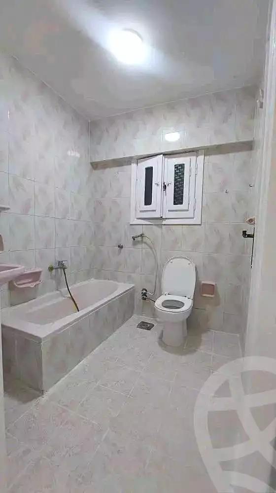 https://aqarmap.com.eg/en/listing/6996412-for-sale-alexandria-al-agamy-shataa-el-nakheel