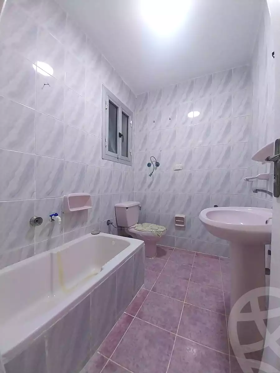 https://aqarmap.com.eg/en/listing/6996423-for-sale-alexandria-al-agamy-shataa-el-nakheel