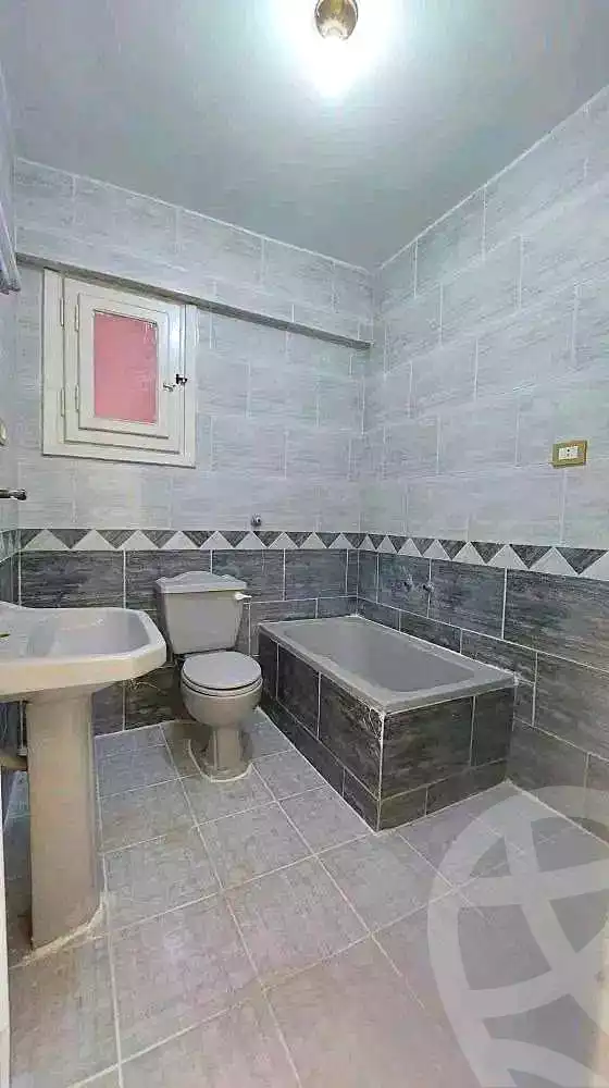 https://aqarmap.com.eg/ar/listing/6996505-for-sale-alexandria-al-agamy-shataa-el-nakheel