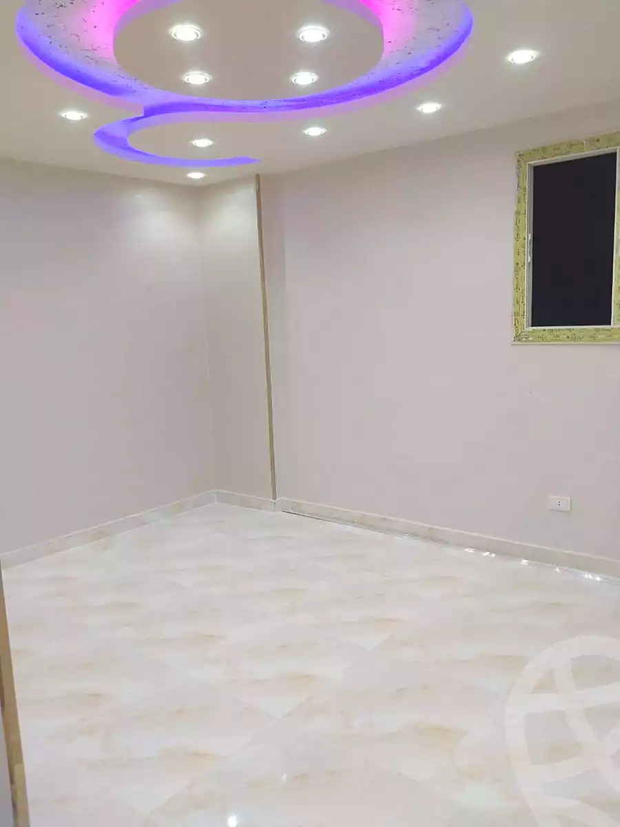 https://aqarmap.com.eg/ar/listing/6996789-for-sale-alexandria-sydy-bshr-sydy-bshr-bhry-mohammed-youssef-ghaly-st