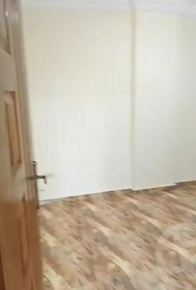 https://aqarmap.com.eg/ar/listing/6996823-for-rent-alexandria-sydy-bshr-sydy-bshr-bhry-ali-hipa-st