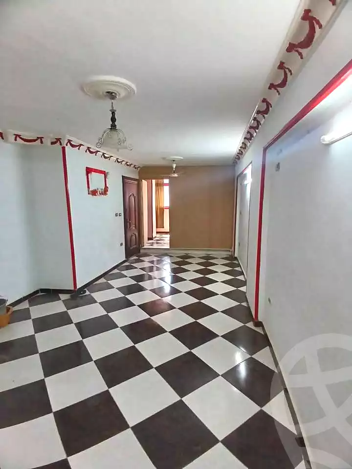 https://aqarmap.com.eg/ar/listing/6997170-for-sale-alexandria-el-asafra-shr-45