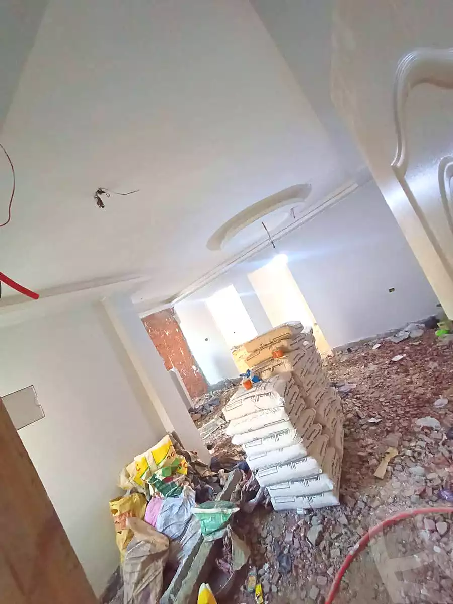 https://aqarmap.com.eg/ar/listing/6997232-for-sale-cairo-helwan-mohamed-sayed-ahmed-st