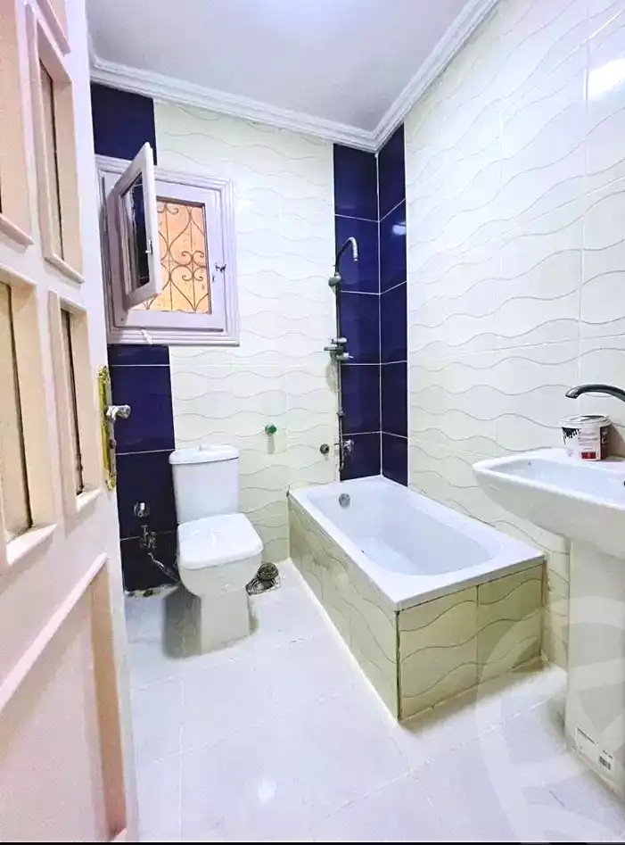 https://aqarmap.com.eg/ar/listing/6997341-for-sale-alexandria-al-agamy-shataa-el-nakheel
