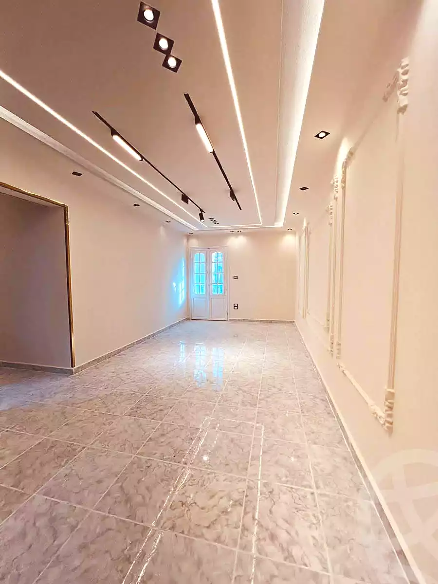 https://aqarmap.com.eg/ar/listing/6997406-for-sale-alexandria-al-agamy-shataa-el-nakheel