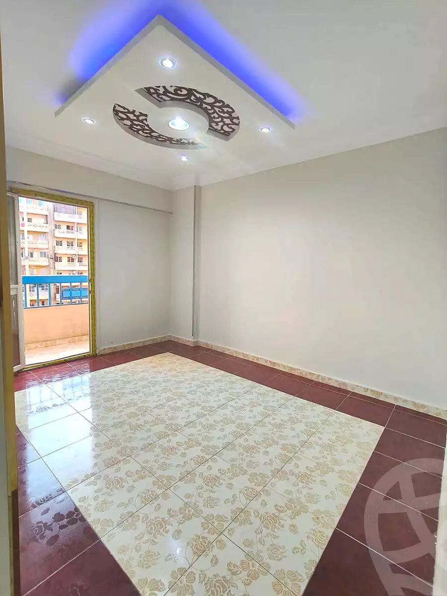 https://aqarmap.com.eg/ar/listing/6997510-for-sale-alexandria-el-asafra-l-sfr-bhry