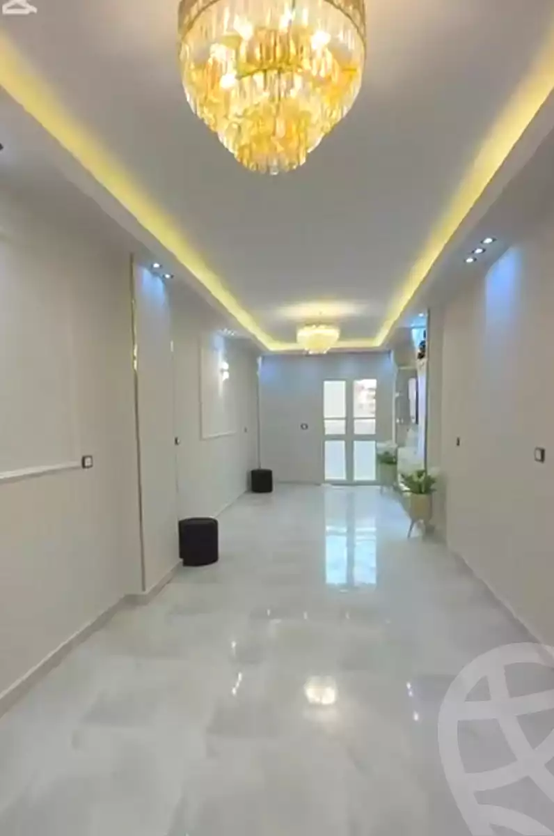 https://aqarmap.com.eg/en/listing/6997776-for-sale-cairo-ain-shams-ahmed-esmat-st
