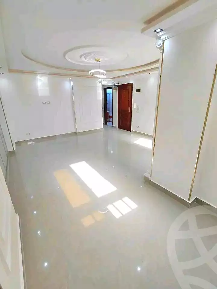https://aqarmap.com.eg/ar/listing/6997783-for-sale-alexandria-sydy-bshr-sydy-bshr-bhry-street-15