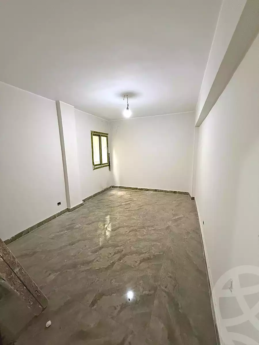 https://aqarmap.com.eg/ar/listing/6997789-for-sale-alexandria-sydy-bshr-sydy-bshr-bhry-street-16