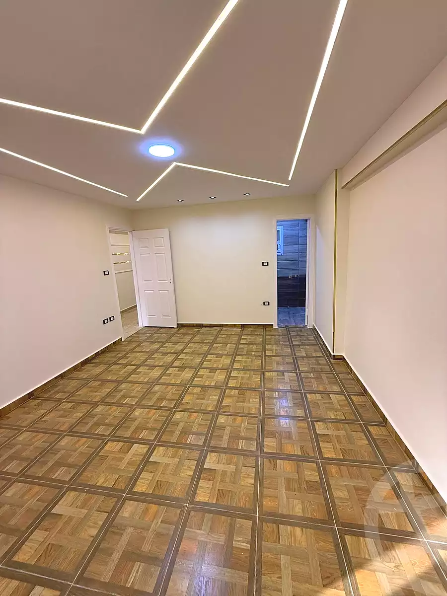 https://aqarmap.com.eg/ar/listing/6997801-for-sale-alexandria-sydy-bshr-sydy-bshr-bhry-khalil-hamada-st