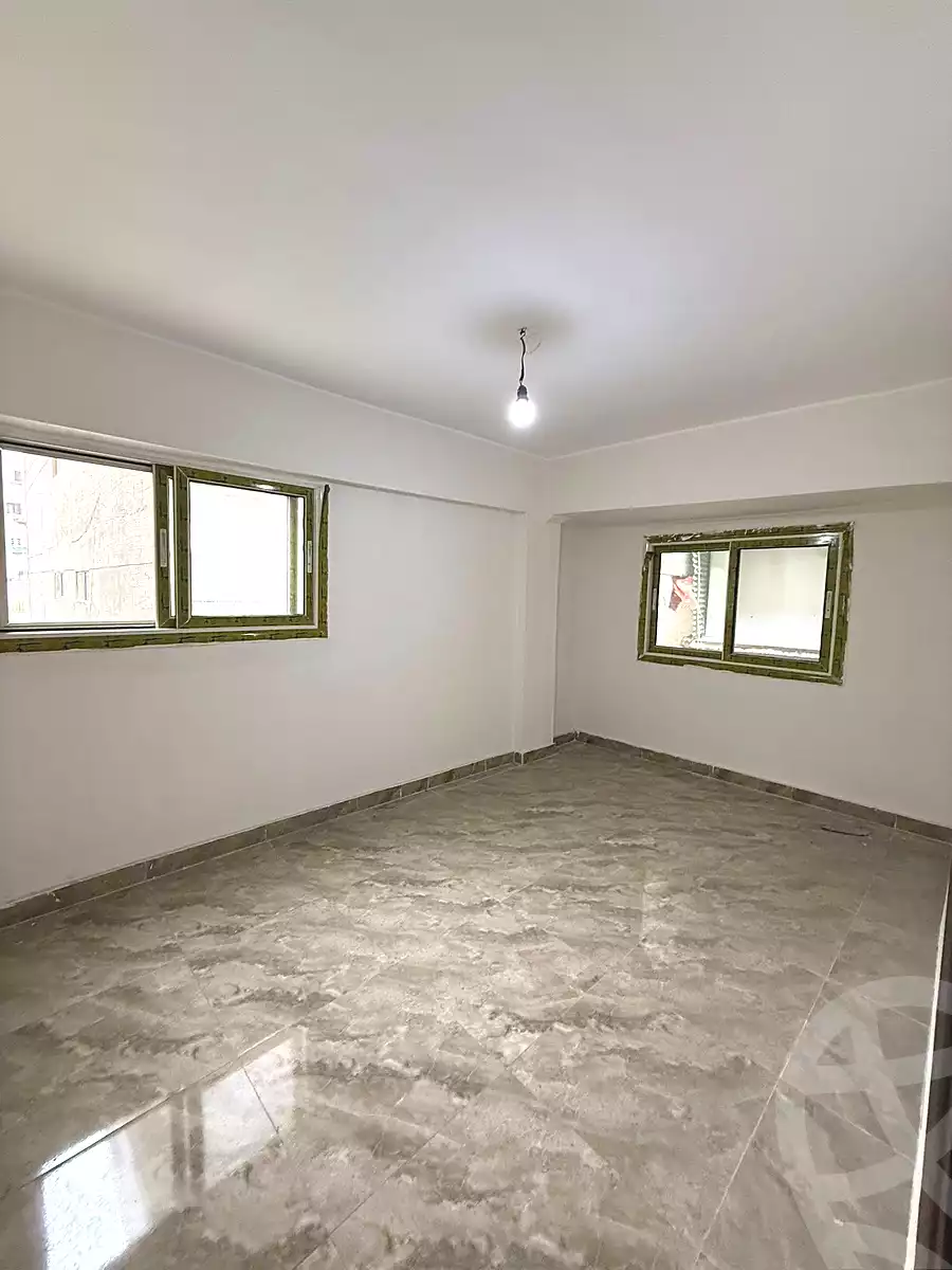https://aqarmap.com.eg/en/listing/6997866-for-sale-alexandria-sydy-bshr-sydy-bshr-bhry-street-16