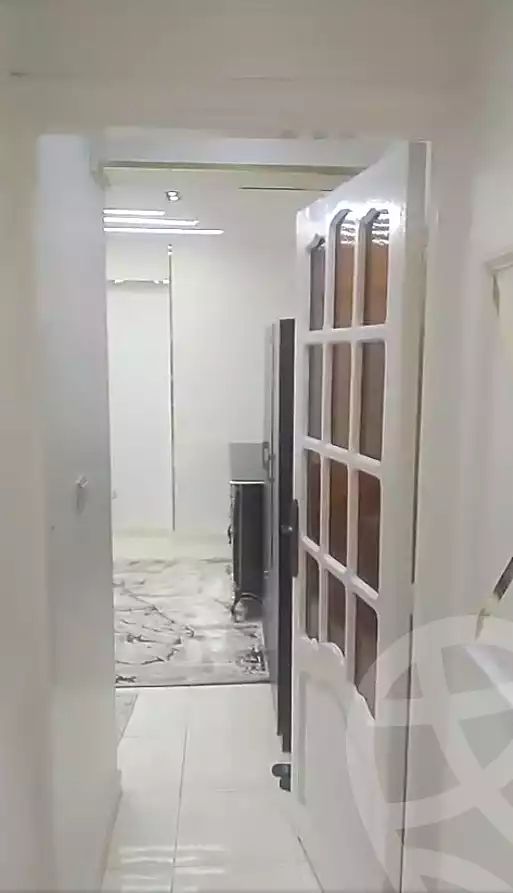 https://aqarmap.com.eg/ar/listing/6997854-for-sale-alexandria-sydy-bshr-sydy-bshr-bhry-street-17