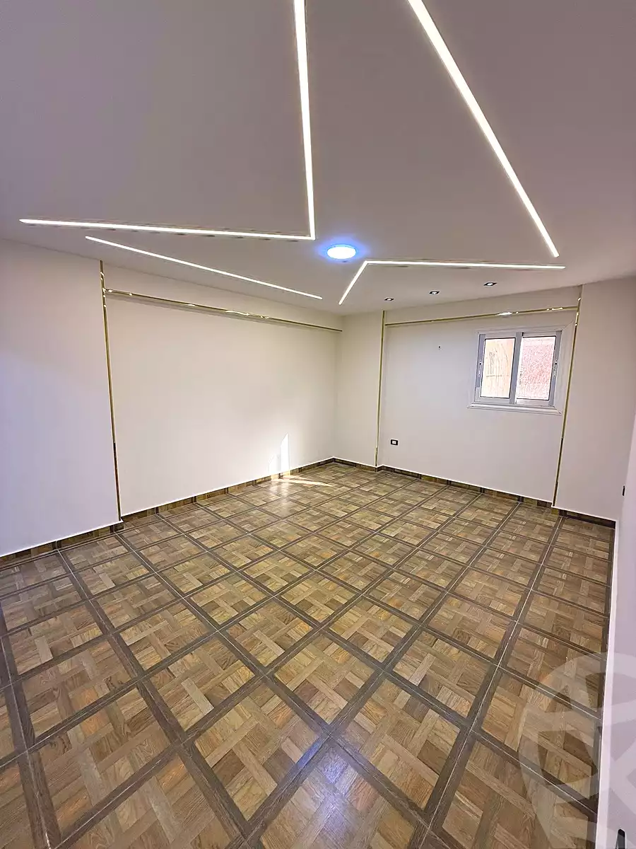 https://aqarmap.com.eg/ar/listing/6997873-for-sale-alexandria-sydy-bshr-sydy-bshr-bhry-khalil-hamada-st