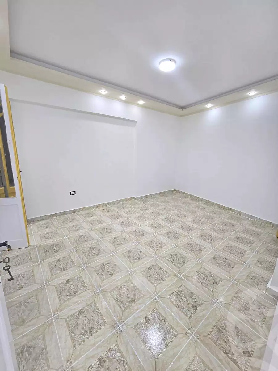 https://aqarmap.com.eg/ar/listing/6997950-for-sale-alexandria-al-agamy-shataa-el-nakheel