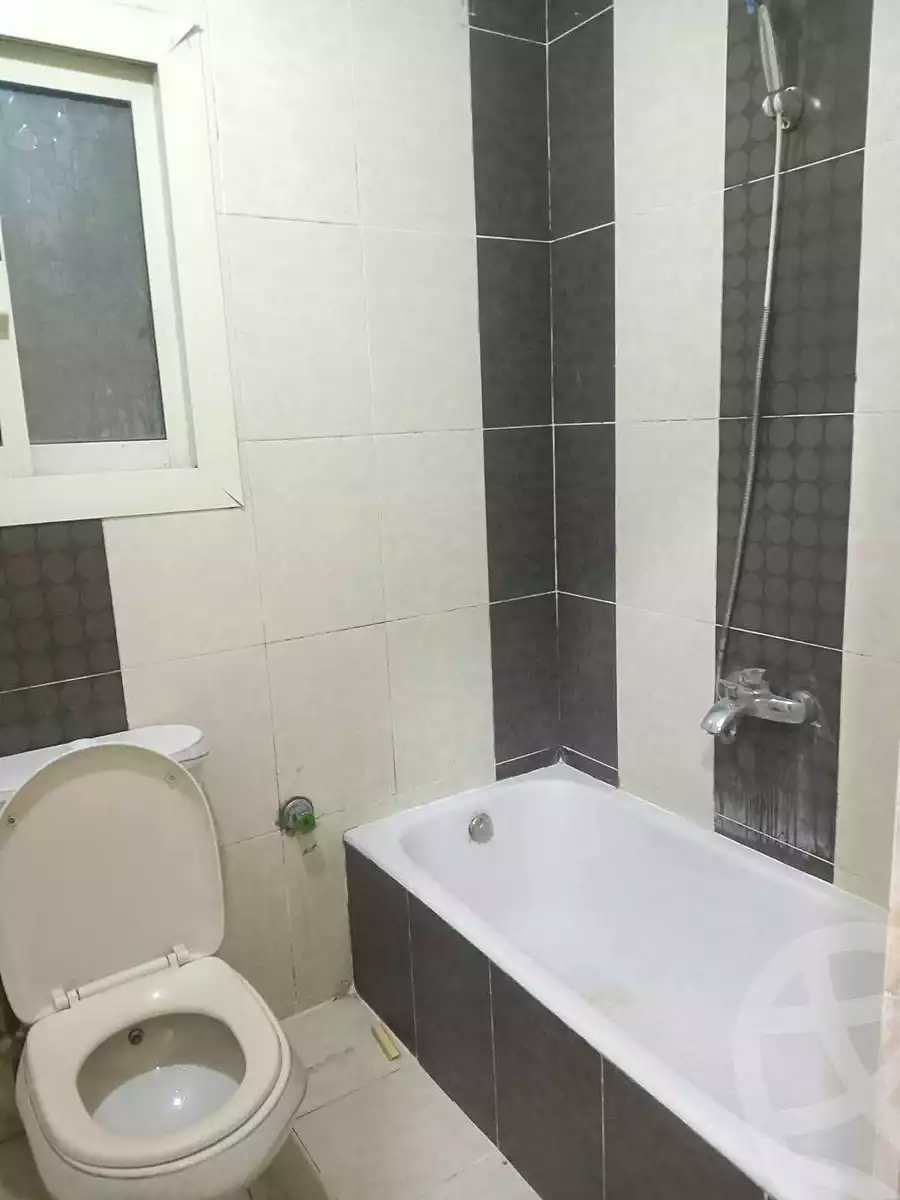 https://aqarmap.com.eg/en/listing/6998075-for-sale-cairo-nozha-2-gesr-el-suez-st